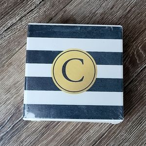 ✨️FREE with purchase✨️